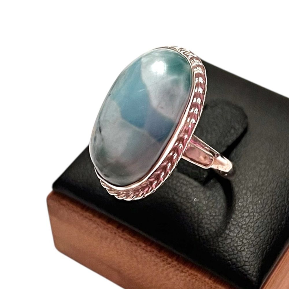 Elegant Sterling Silver Oval Larimar Adjustable Ring - Picture 3 of 6
